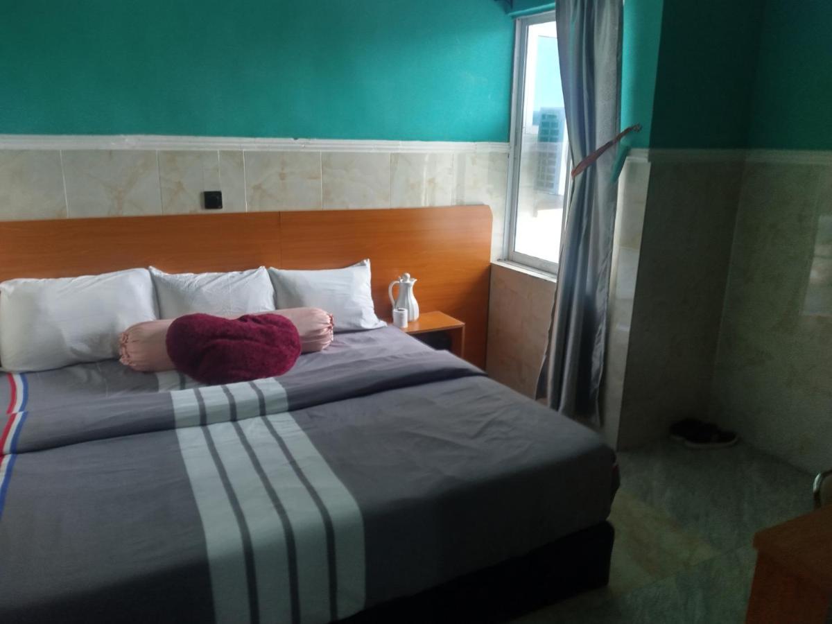 Prince Bella Hotel Ikotun Exterior photo